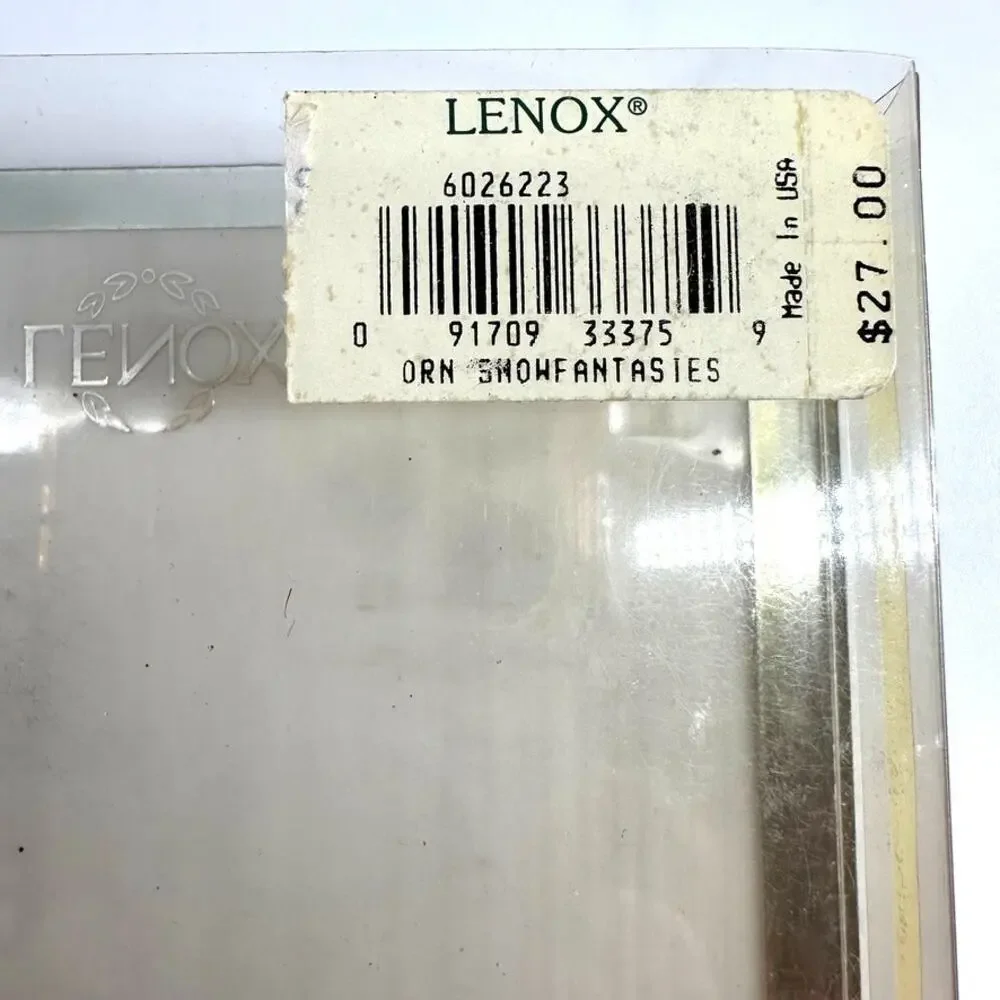 Lenox 1999 Annual Snow Fantasies Snowflake Ornament Porcelain Gold Tassel Box